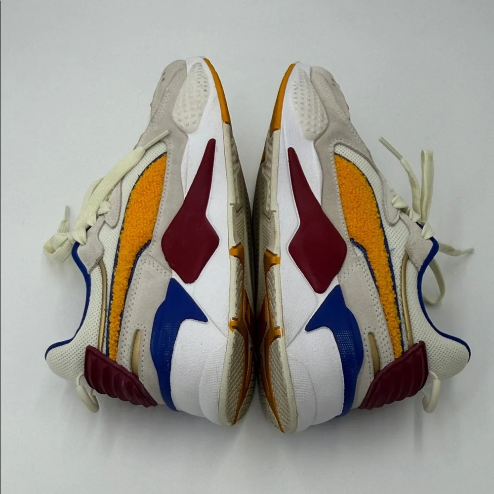 Puma stylish sneakers